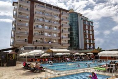 CLUB BAYAR BEACH HOTEL