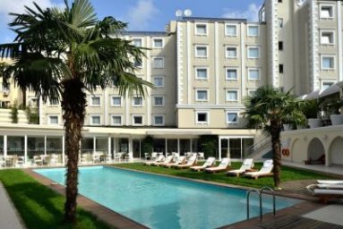 HOLIDAY INN ISTANBUL CITY TOPKAPI