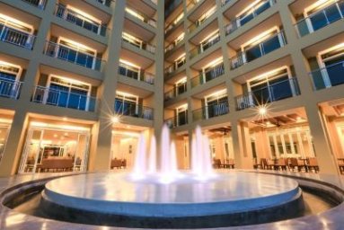 CRYSTAL PALACE HOTEL